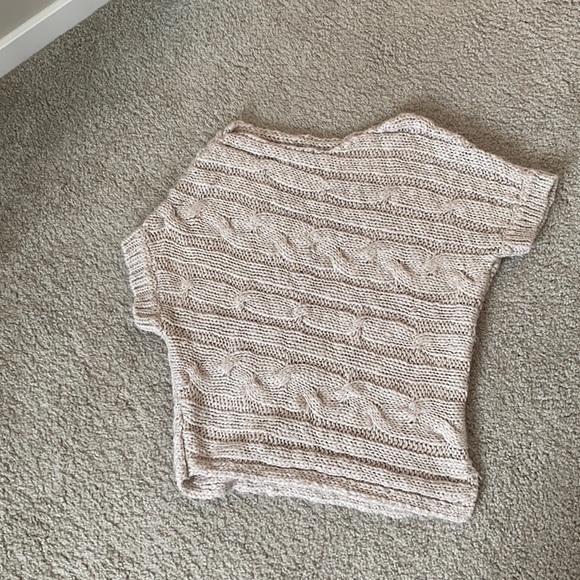 Asymmetrical Sweater - Jessica Simpson - Picture 1 of 2